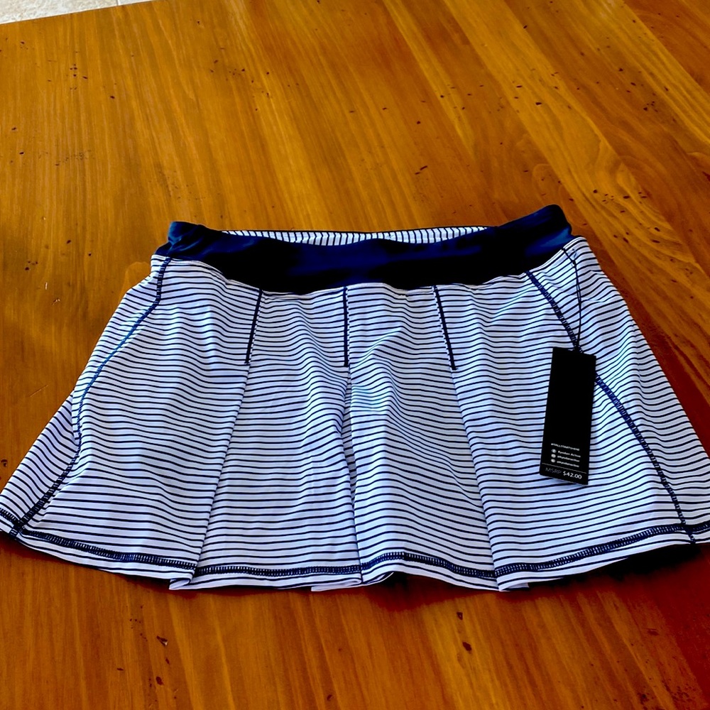 Kyodan tennis/golf/pickleball skirt /skort .  New with tags  Size large